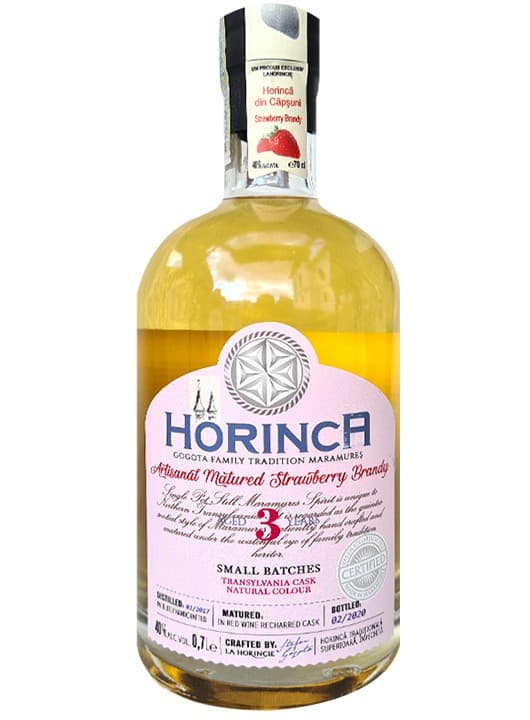 Horinca Superioara de Capsuni maturata 3 ani 0.7L